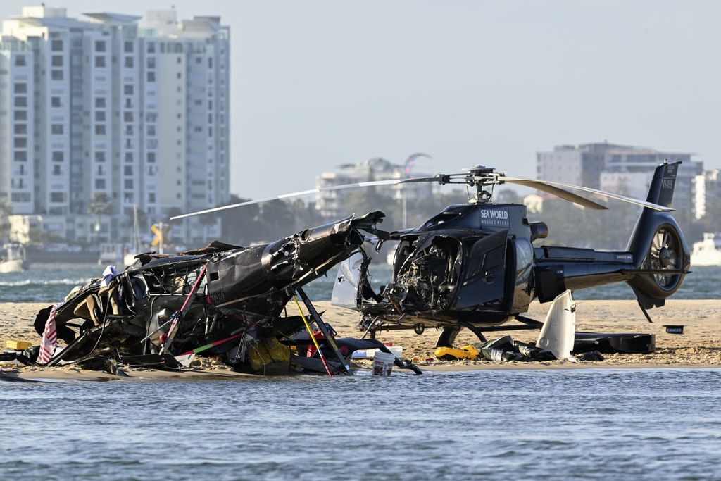 Ilustrasi Helikopter Militer AS Yang Saling Bertabrakan