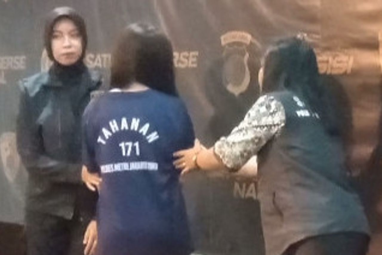 Tampang Melody Istri Keji yang Lindas-Seret Suami Usai Kepergok Selingkuh